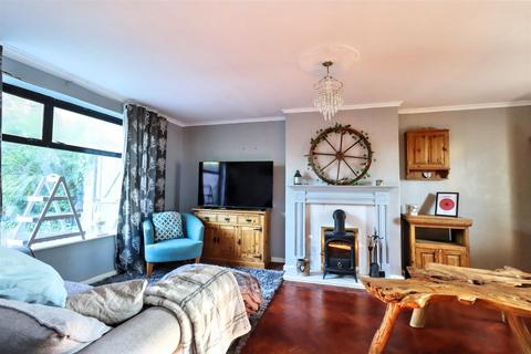 undefined, Family home close to Clevedon seafront