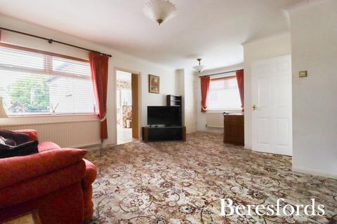 22 Hornbeam Avenue, Upminster, RM14 2NH