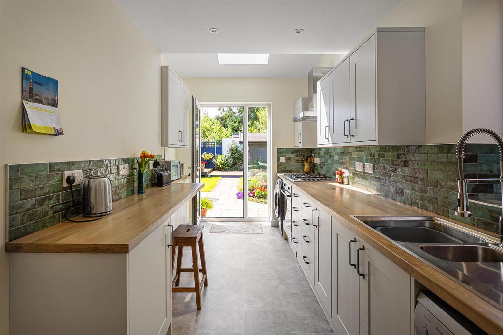 29 Broadway West 43.jpg