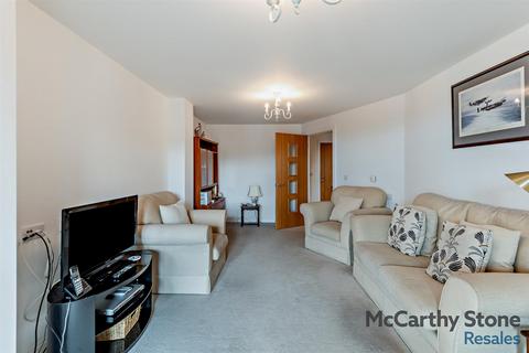 1 bedroom apartment for sale, Edwards House, Pegga Lane, Gascoyne Way, Hertford