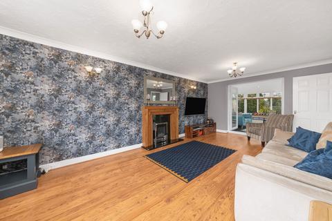 1 Braithwaite Close, Kettering, NN15 7JS