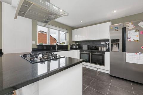 1 Braithwaite Close, Kettering, NN15 7JS