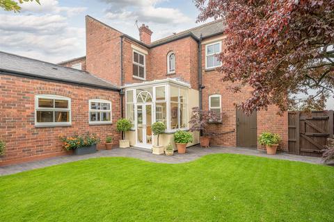 3 bedroom house for sale, Overdale, Collis Street, Amblecote, Stourbridge, DY8 4EG