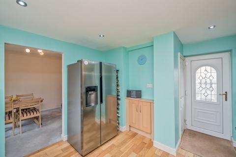 19 Low Ash Crescent, Shipley, BD18 1JB