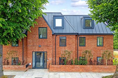 1 bedroom apartment for sale, Old Oak House, London