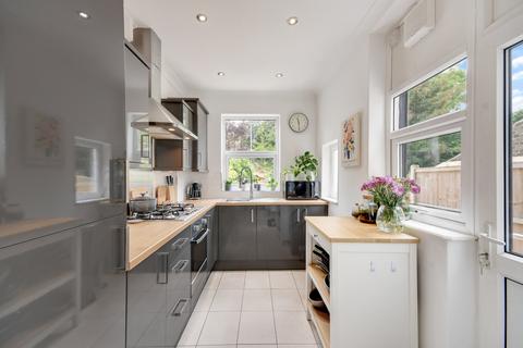154 Upper Bridge Road, Chelmsford, CM2 0BB