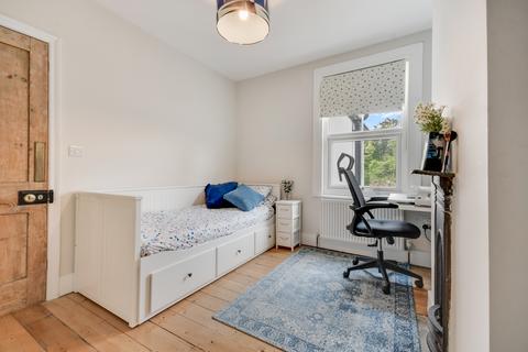 154 Upper Bridge Road, Chelmsford, CM2 0BB
