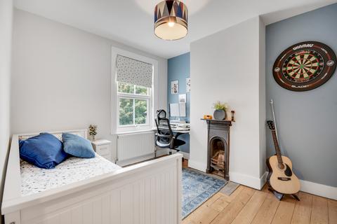 154 Upper Bridge Road, Chelmsford, CM2 0BB