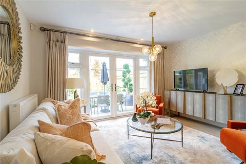 4 bedroom semi-detached house for sale, Langley Road, Staines-upon-Thames, Surrey