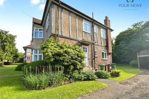 Grove Avenue, Sutton SM1