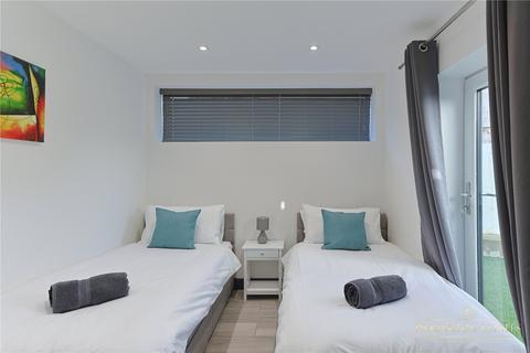3 bedroom end of terrace house for sale, River View, Saltash PL12
