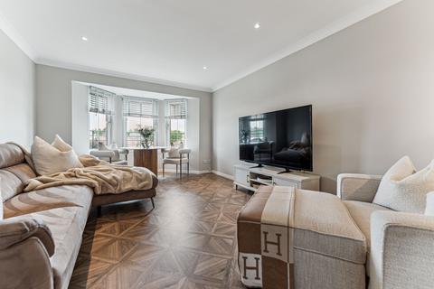 3 bedroom apartment for sale, Priorwood Court, Flat 3/1, Anniesland, Glasgow, G13 1GE