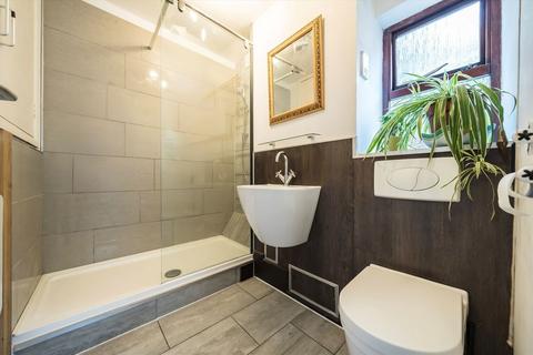 1 bedroom flat for sale, Pursewardens Close, London W13
