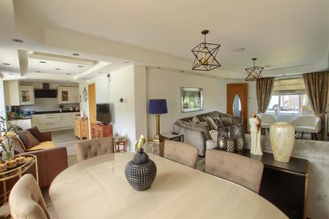 6 bedroom detached house for sale, Whernside Crescent, Ingleby Barwick