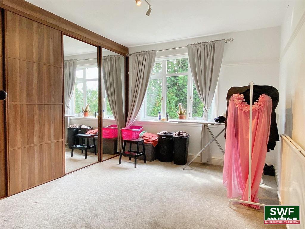 Bedroom2