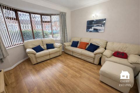 4 bedroom detached house for sale, Fulbeck Avenue, Evington, LE5
