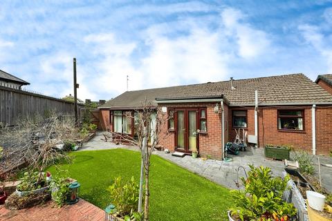 3 bedroom detached bungalow for sale, Vicar Street, Telford TF2