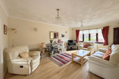 4 bedroom detached house for sale, Drew Close, Talbot Village, Poole, BH12