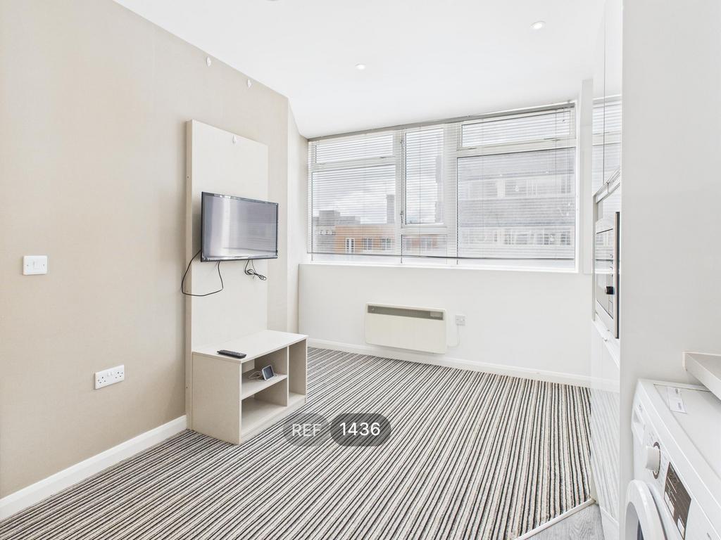 Kitchen / Living area