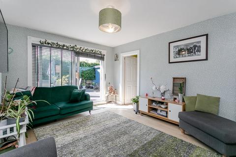 13 Amisfield Place, Longniddry, EH32 0LN