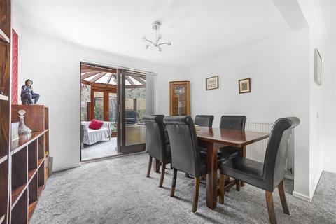 4 bedroom detached house for sale, Tamarind Way, Earley