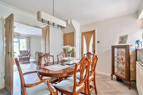 18 Beechwood Close, Chandler's Ford, Eastleigh, SO53 5PB