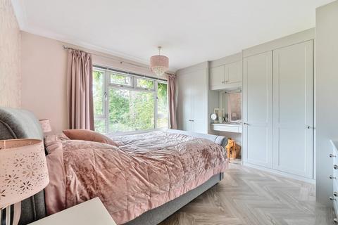 18 Beechwood Close, Chandler's Ford, Eastleigh, SO53 5PB