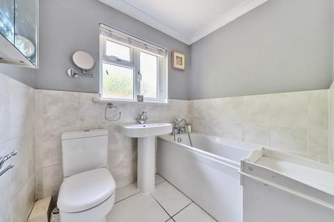 18 Beechwood Close, Chandler's Ford, Eastleigh, SO53 5PB