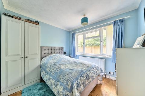 18 Beechwood Close, Chandler's Ford, Eastleigh, SO53 5PB