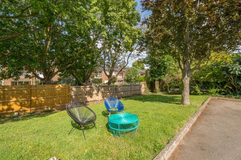 19a Tivoli Road, London, N8 8RE