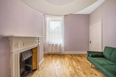 undefined, Tamworth Street, Fulham, London, SW6
