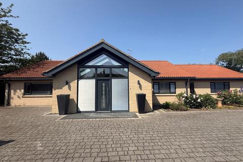 4 bedroom detached house for sale, Mount Pleasant, Scalby