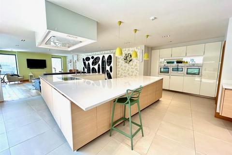 4 bedroom detached house for sale, Mount Pleasant, Scalby