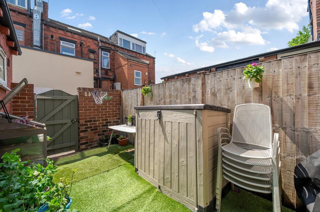 Rear Courtyard