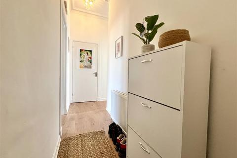 97b Appin Crescent, Dunfermline, KY12 7QT