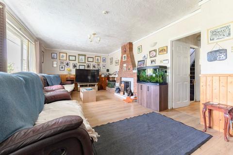 undefined, Sandy Lane, Belton