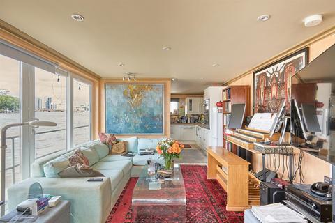 2 bedroom houseboat for sale, Nine Elms Pier, Battersea, SW11