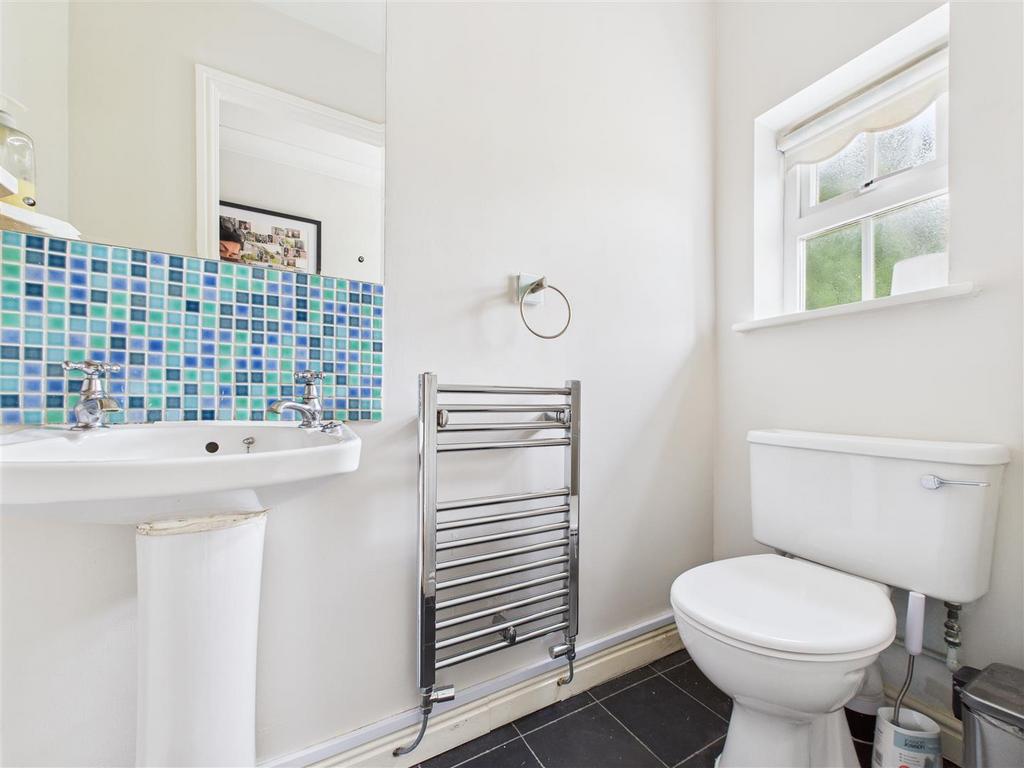 Guest cloakroom