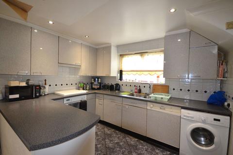 undefined, Kenton Lane, Harrow, HA3 8RY