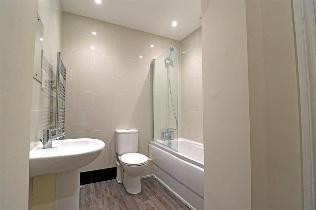 Market bath 1.jpg