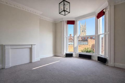2 bedroom apartment for sale, Market Place Warwick