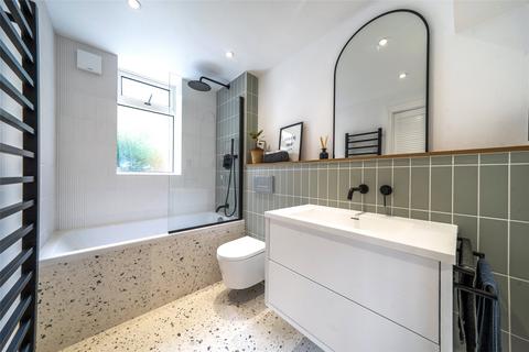 39 Middleton Road, Morden, SM4 6RU