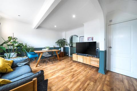 39 Middleton Road, Morden, SM4 6RU