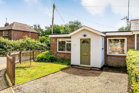 1 bedroom bungalow for sale, Church Street, Edenbridge