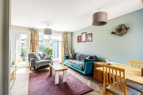 1 bedroom bungalow for sale, Church Street, Edenbridge
