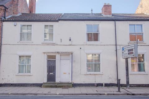 1 bedroom apartment to rent, Gillygate, York, YO31 7EA