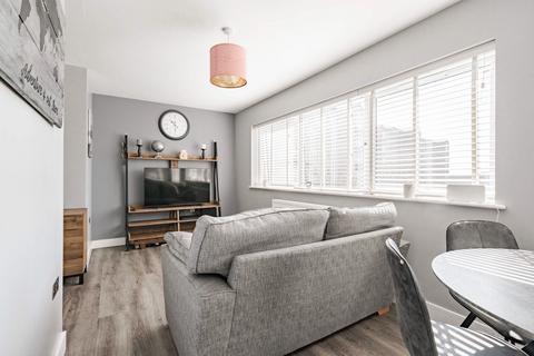 2 bedroom apartment for sale, Dock Tavern Lane, Gorleston