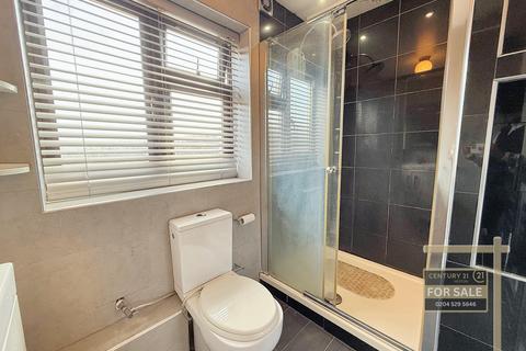 2 Barnes Avenue, Southall, UB2 5TB