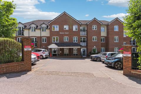 2 bedroom retirement property for sale, Saxon Court, Queen Street, Hitchin, SG4