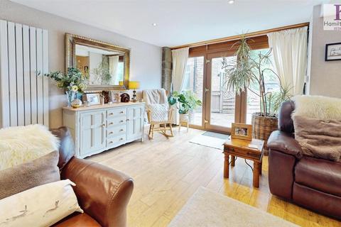4 bedroom house for sale, The Barn, Lee House Farm, Halifax, HX3